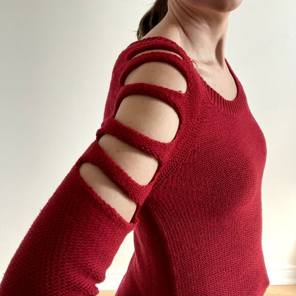 Women's Peephole Sweater - Picture 5 of 7